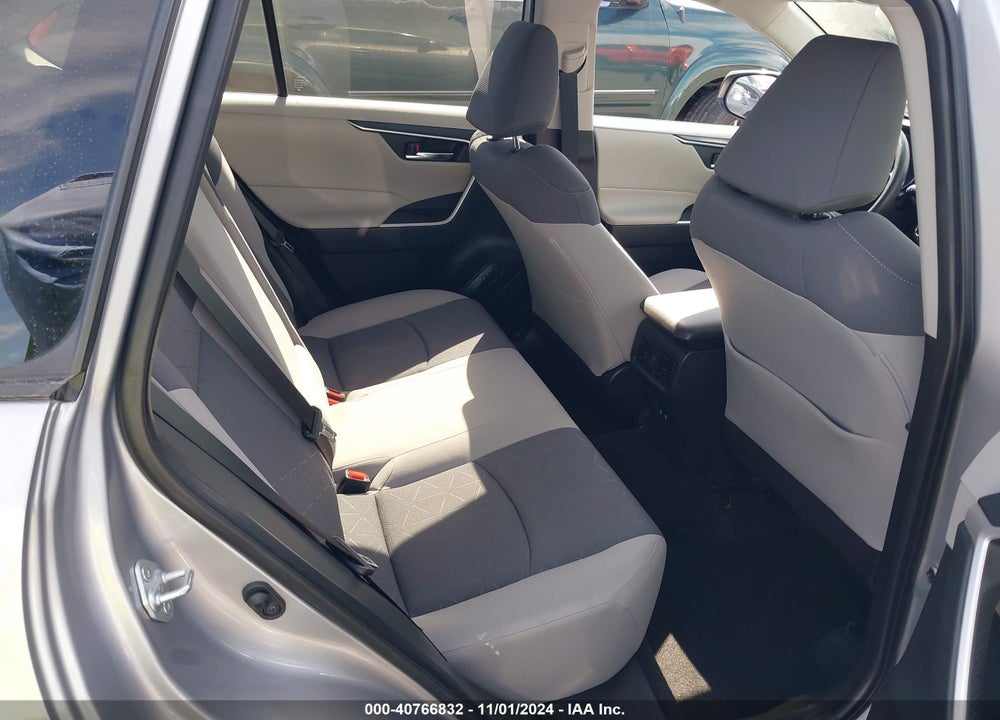 2021 TOYOTA RAV4 VIN: JTMW1RFV0MD079392