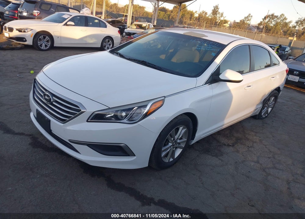 2016 HYUNDAI SONATA VIN: 5NPE24AF4GH405611