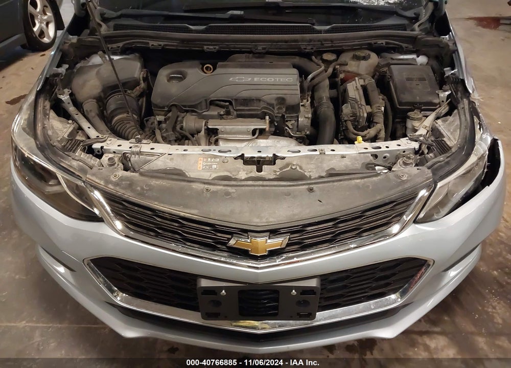 2018 CHEVROLET CRUZE LT AUTO VIN: 1G1BE5SM5J7121311