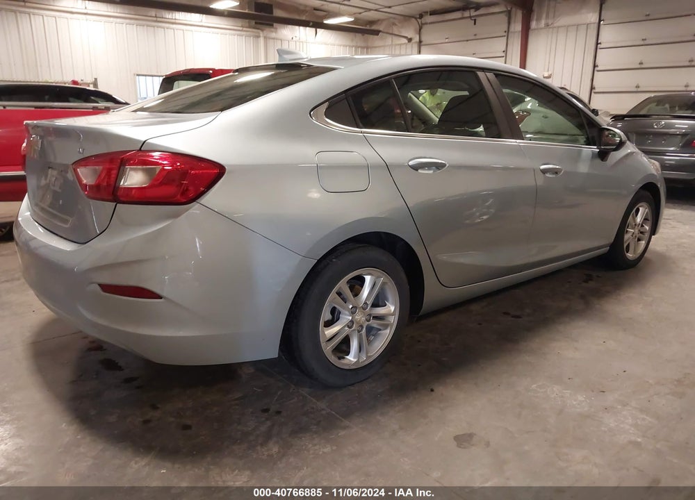 2018 CHEVROLET CRUZE LT AUTO VIN: 1G1BE5SM5J7121311