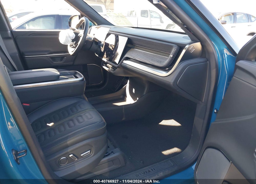 2025 RIVIAN R1S VIN: 7PDSGBBA9SN056202