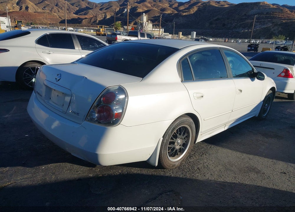 2005 NISSAN ALTIMA 2.5 S VIN: 1N4AL11D15N464630