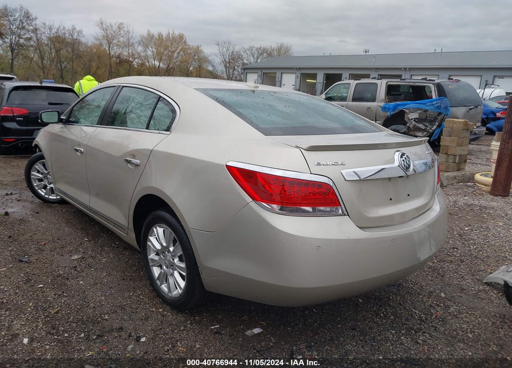 2013 BUICK LACROSSE LEATHER GROUP VIN: 1G4GC5ER7DF305942