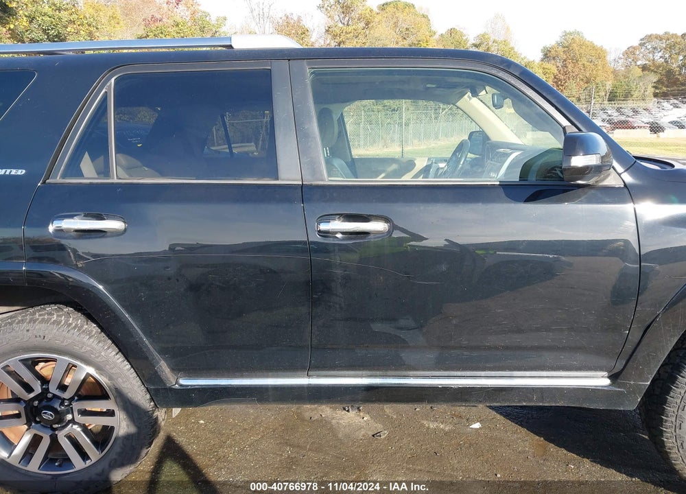 2010 TOYOTA 4RUNNER LIMITED V6 VIN: JTEBU5JR2A5027370