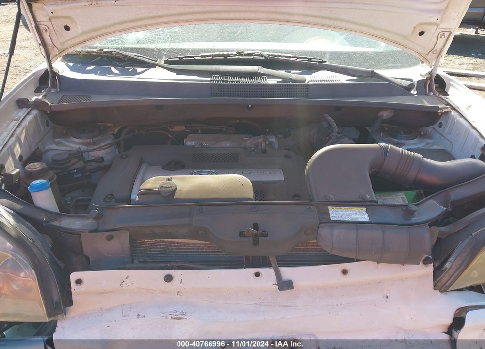 2005 HYUNDAI TUCSON GL VIN: KM8JM12B15U123766