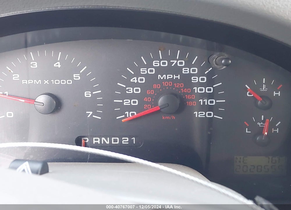 2007 FORD F-150 XLT VIN: 1FTRW12W87KB53706