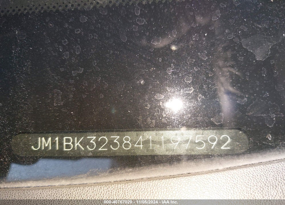2004 MAZDA 3 S VIN: JM1BK323841197592