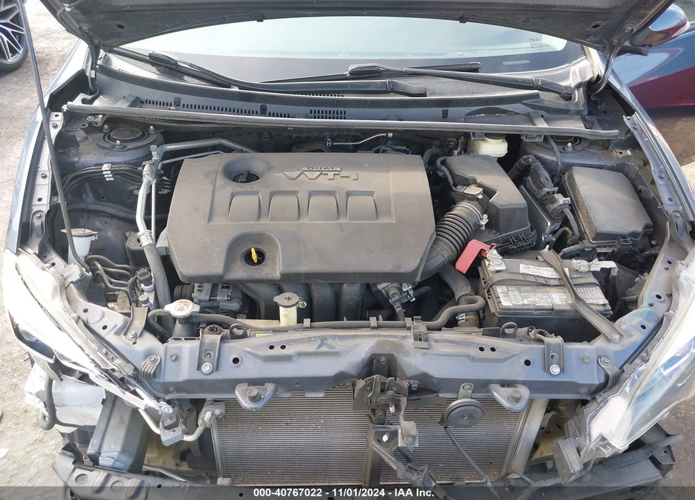 2017 TOYOTA COROLLA SE VIN: 5YFBURHE3HP682889