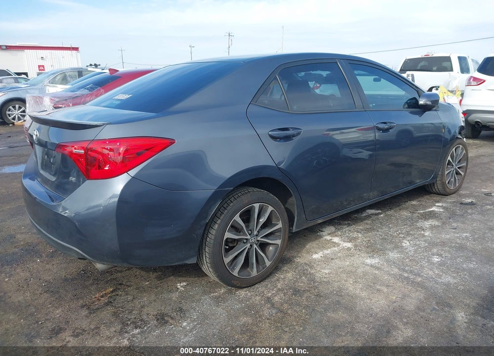2017 TOYOTA COROLLA SE VIN: 5YFBURHE3HP682889