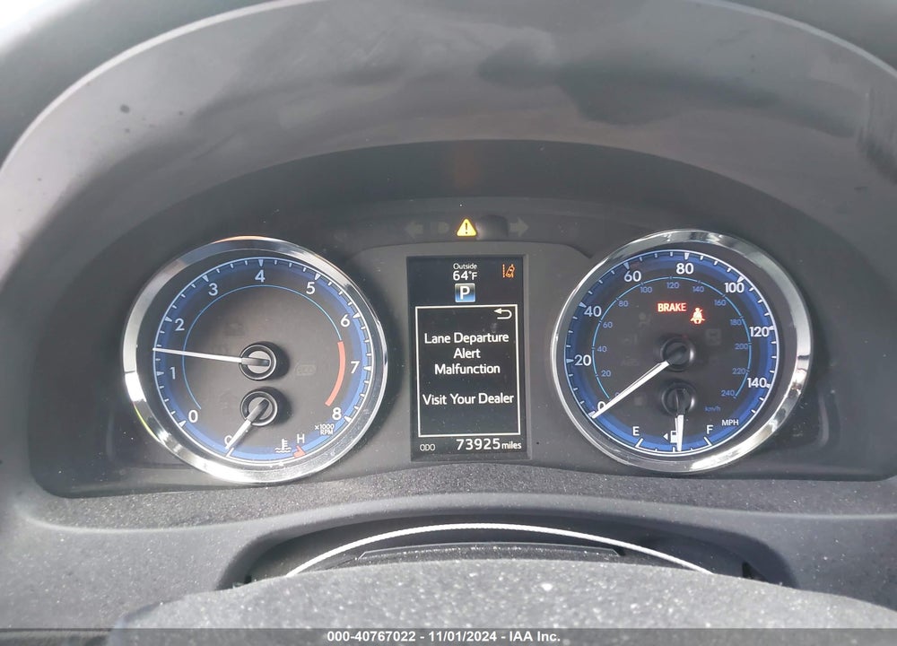 2017 TOYOTA COROLLA SE VIN: 5YFBURHE3HP682889