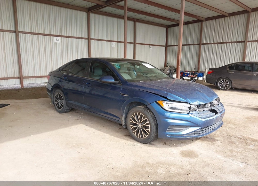 2019 VOLKSWAGEN JETTA 1.4T SEL VIN: 3VWE57BU2KM191322