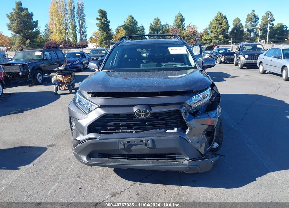 2020 TOYOTA RAV4 XLE PREMIUM VIN: 2T3C1RFV4LW083871