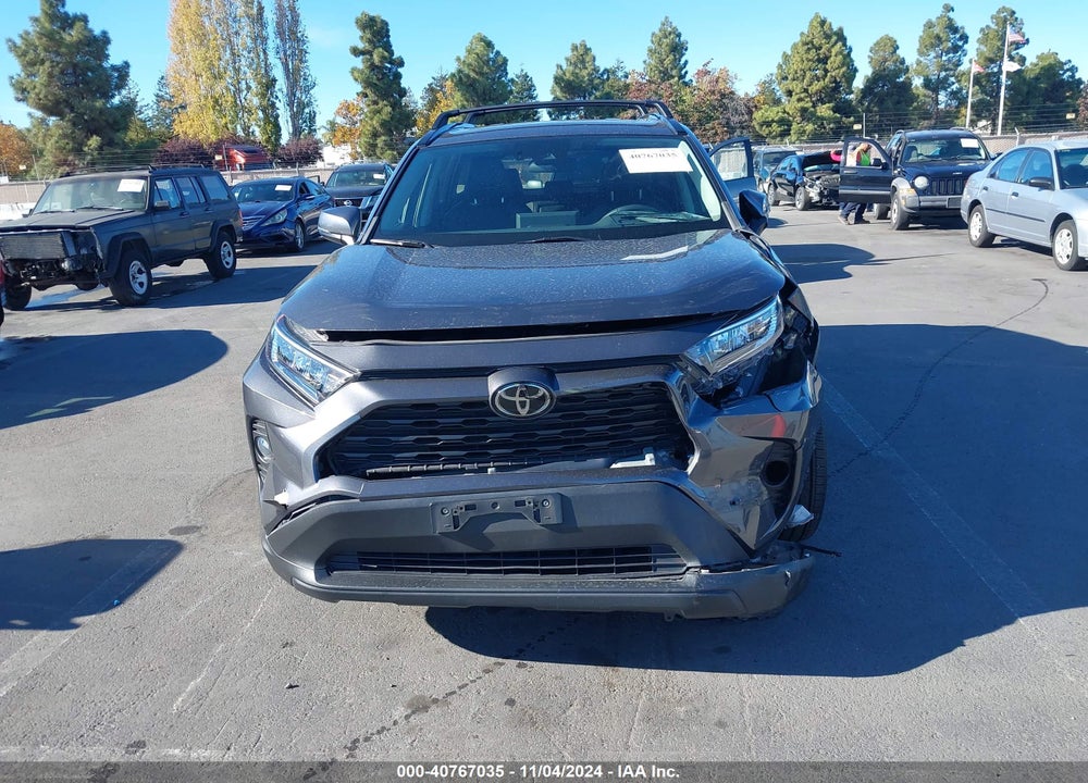 2020 TOYOTA RAV4 XLE PREMIUM VIN: 2T3C1RFV4LW083871
