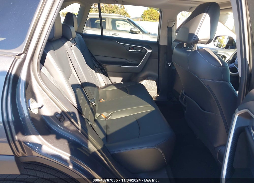 2020 TOYOTA RAV4 XLE PREMIUM VIN: 2T3C1RFV4LW083871