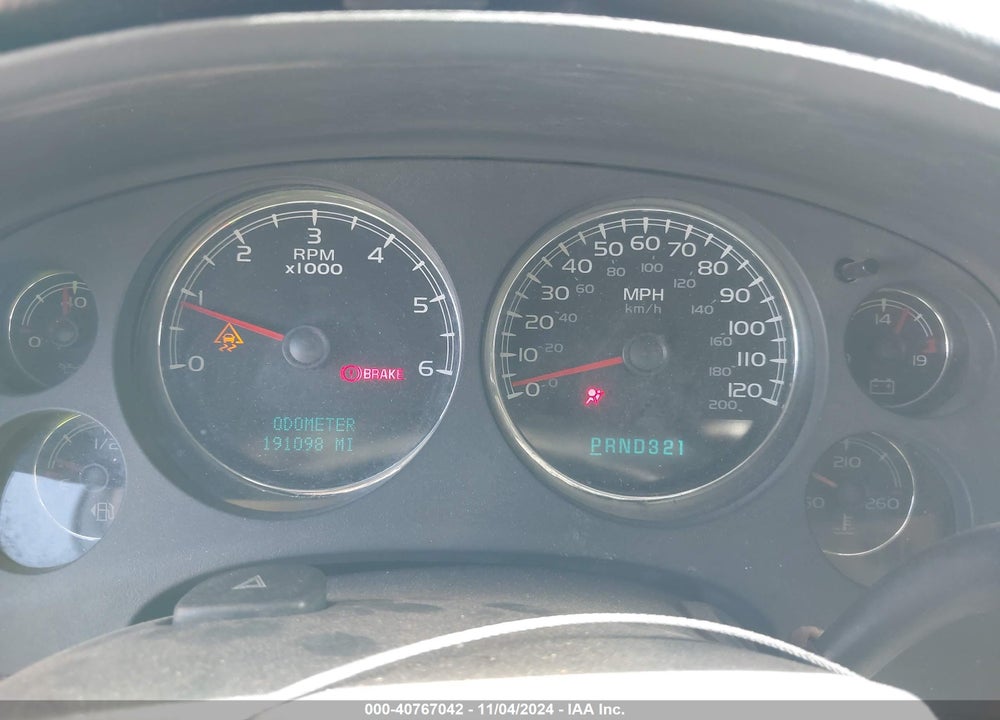 2007 CHEVROLET TAHOE LT VIN: 1GNFC13J57R218153