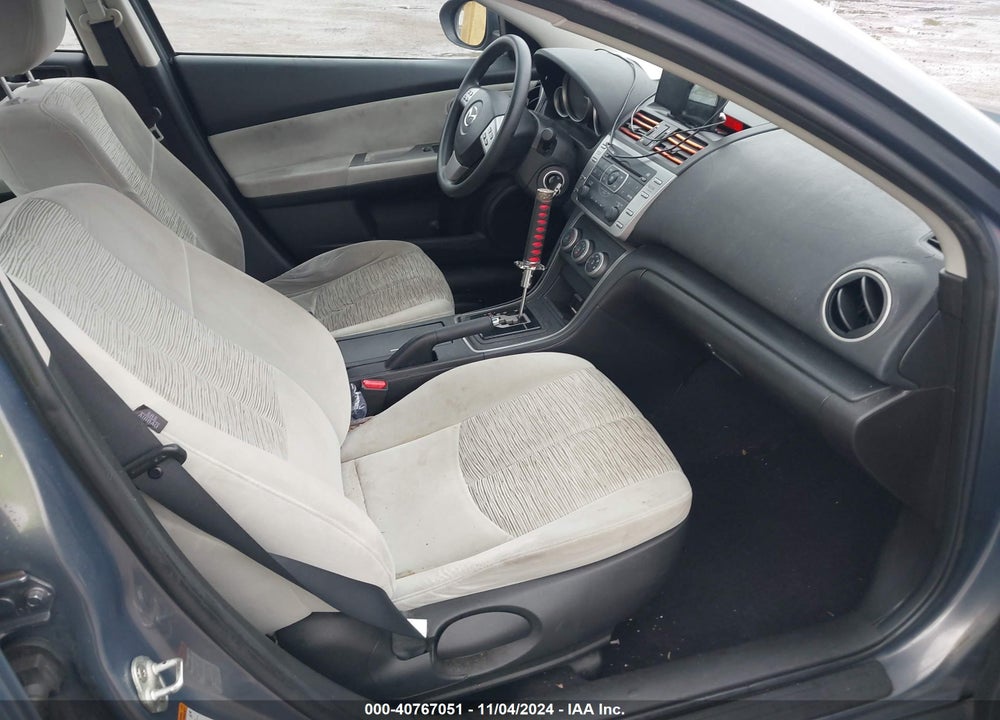 2010 MAZDA 6 I SPORT VIN: 1YVHZ8BH6A5M56187