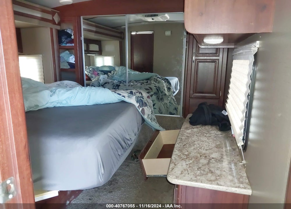 2015 KEYSTONE OTHER VIN: 4YDT32624FB453945