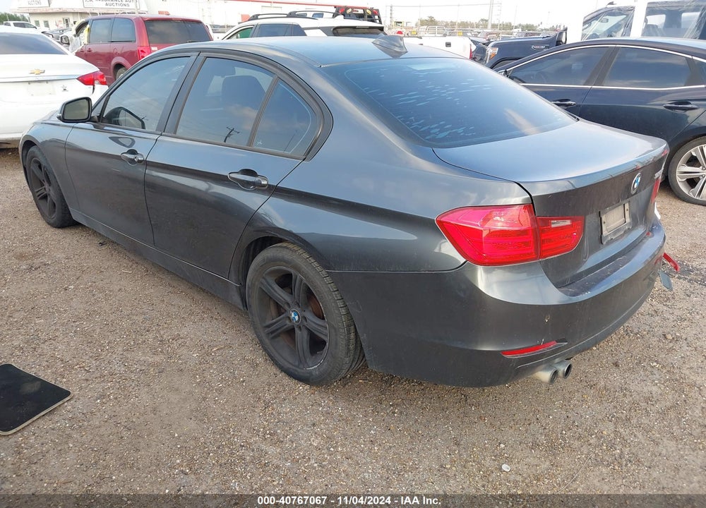 2013 BMW 328 VIN: WBA3A5G55DNP26743