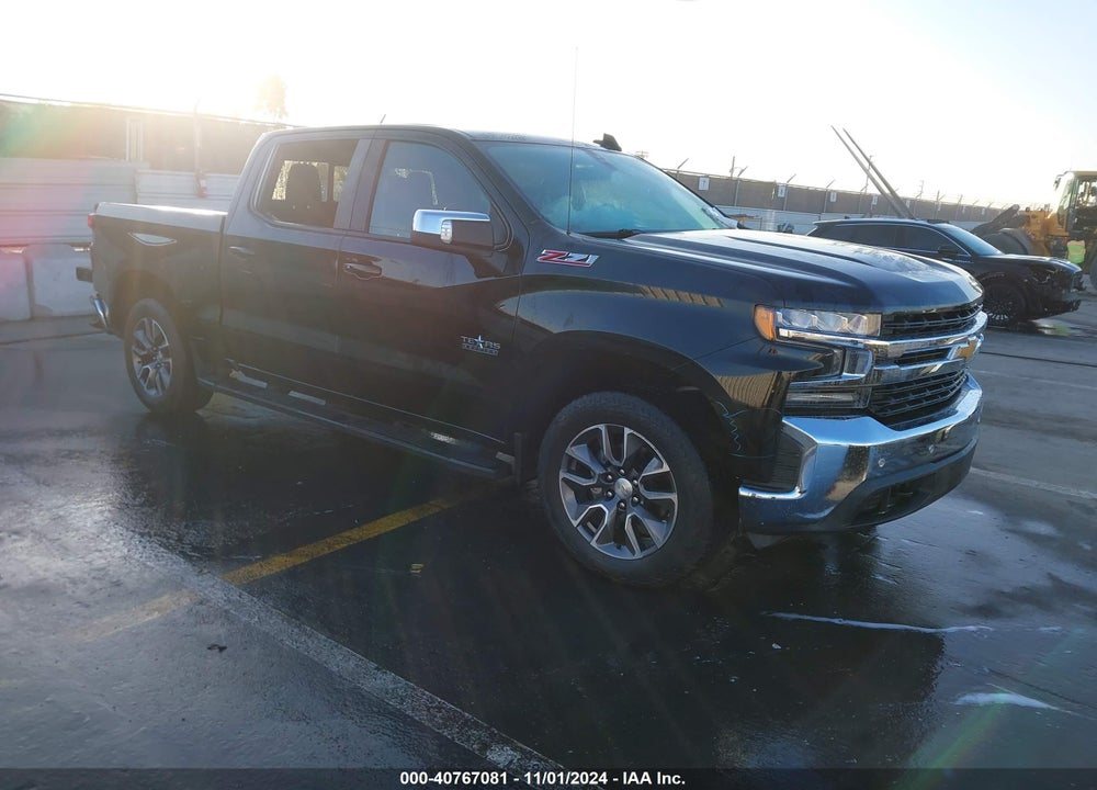 2021 CHEVROLET SILVERADO 1500 4WD SHORT BED LT VIN: 3GCUYDED0MG154948