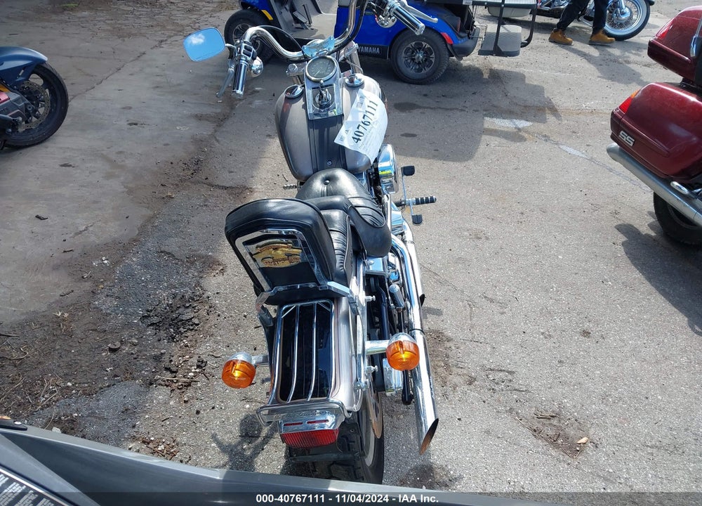 1997 HARLEY-DAVIDSON FXST CUSTOM VIN: 1HD1BKL1XVY037210