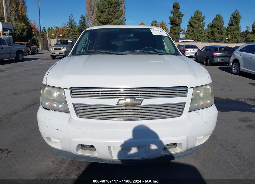 2010 CHEVROLET TAHOE LS VIN: 1GNUKAE03AR132152