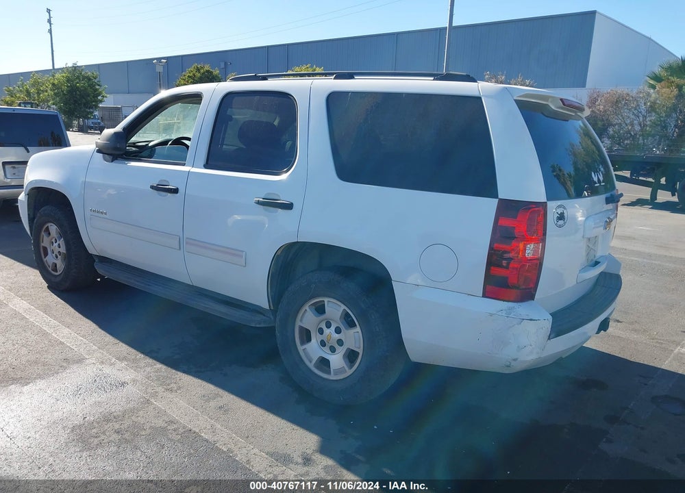 2010 CHEVROLET TAHOE LS VIN: 1GNUKAE03AR132152
