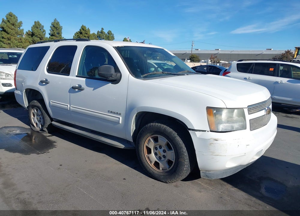 2010 CHEVROLET TAHOE LS VIN: 1GNUKAE03AR132152