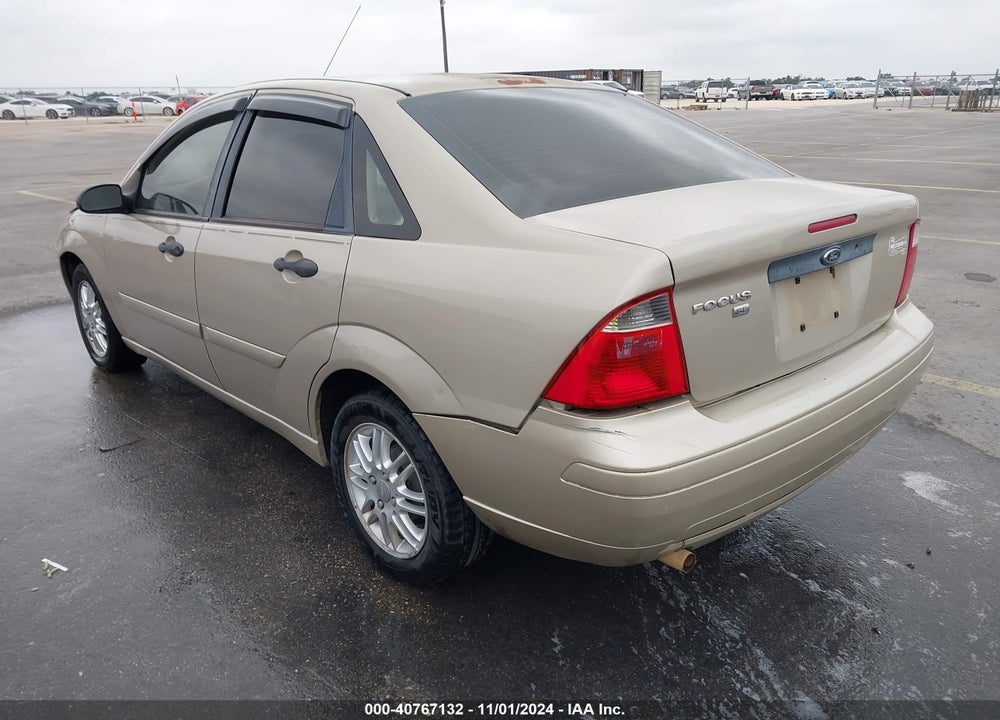 2007 FORD FOCUS S/SE/SES VIN: 1FAFP34N47W127960