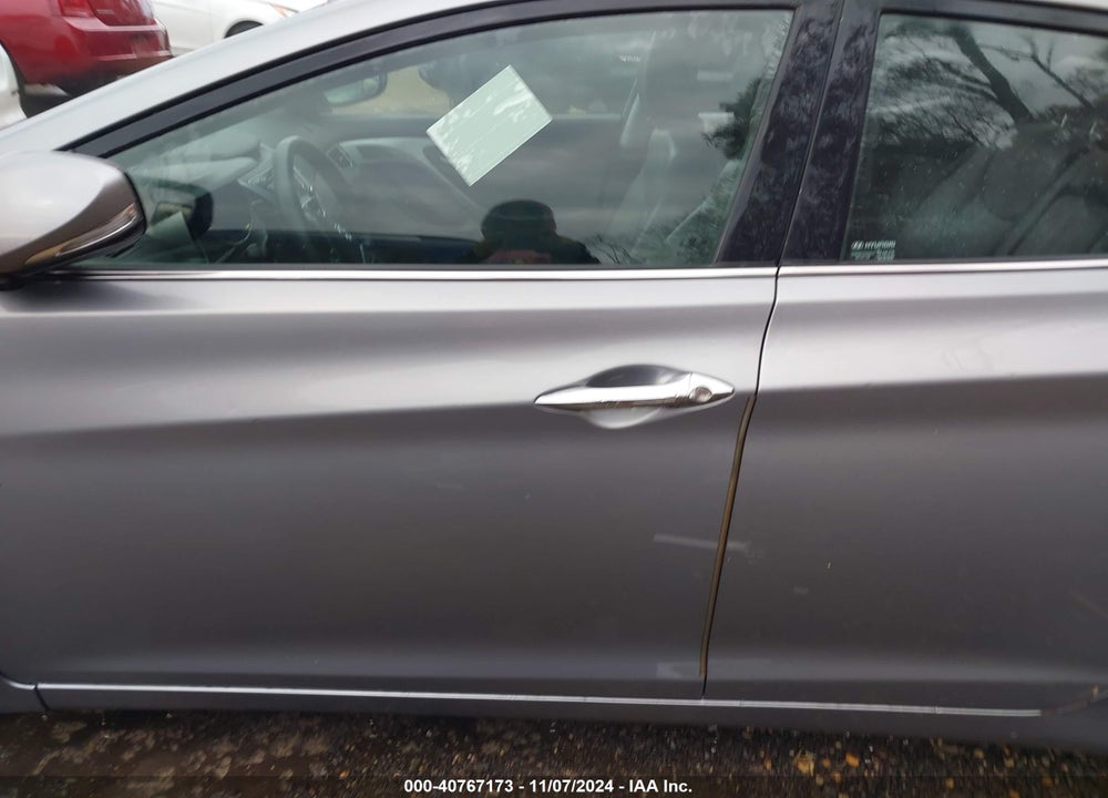 2015 HYUNDAI ELANTRA VIN: KMHDH4AE0FU415702
