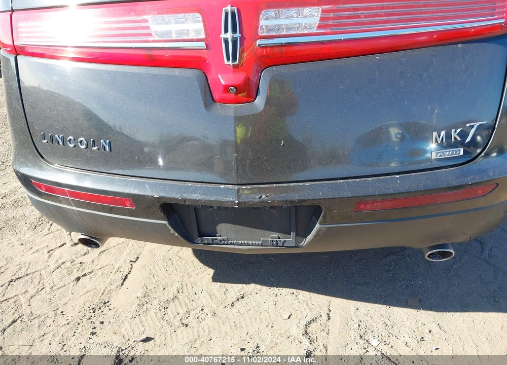 2013 LINCOLN MKT LIVERY VIN: 2LMHJ5NK3DBL59466