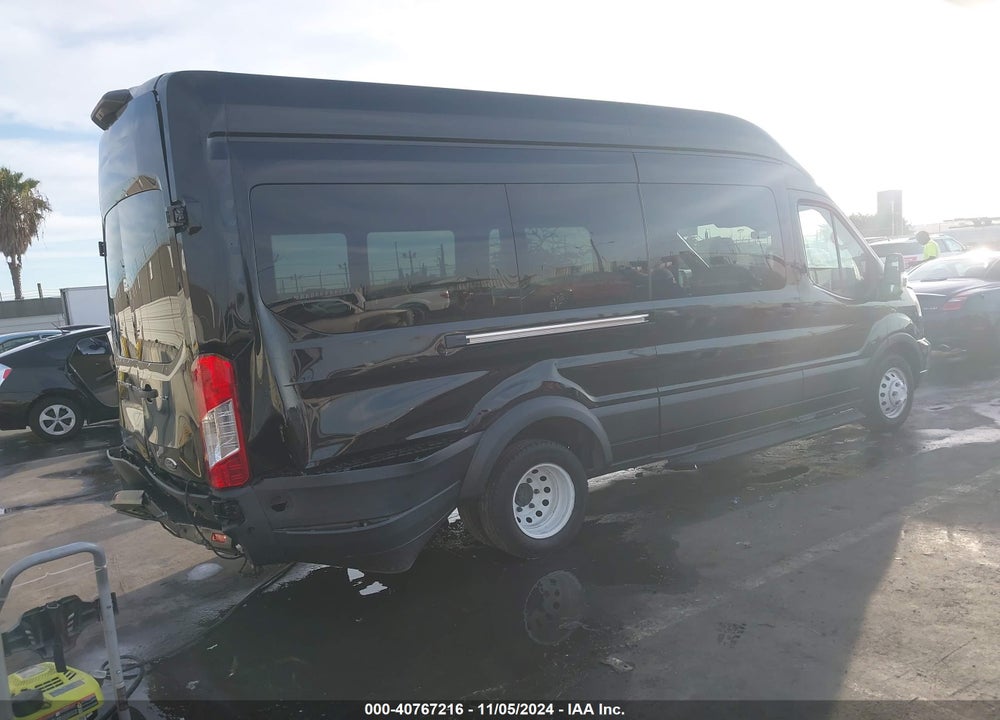 2020 FORD TRANSIT-350 PASSENGER VAN XLT VIN: 1FBVU4X85LKA05253