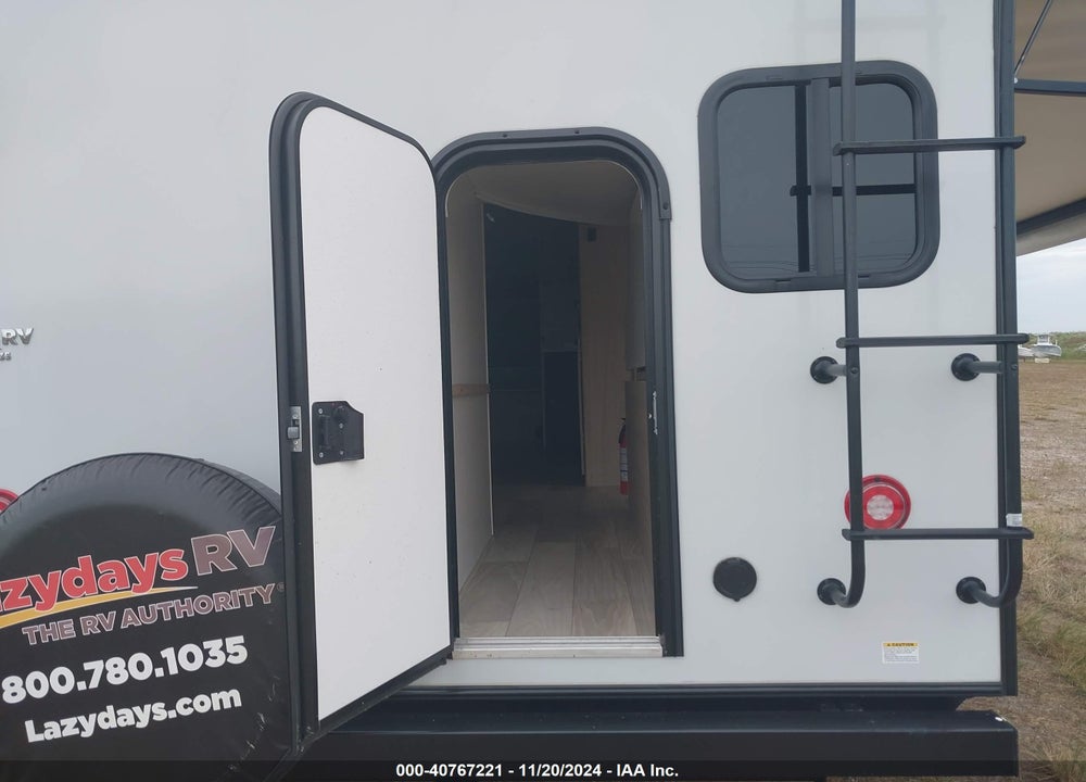 2023 WINNEBAGO OTHER VIN: 54CTM1T25P6066233