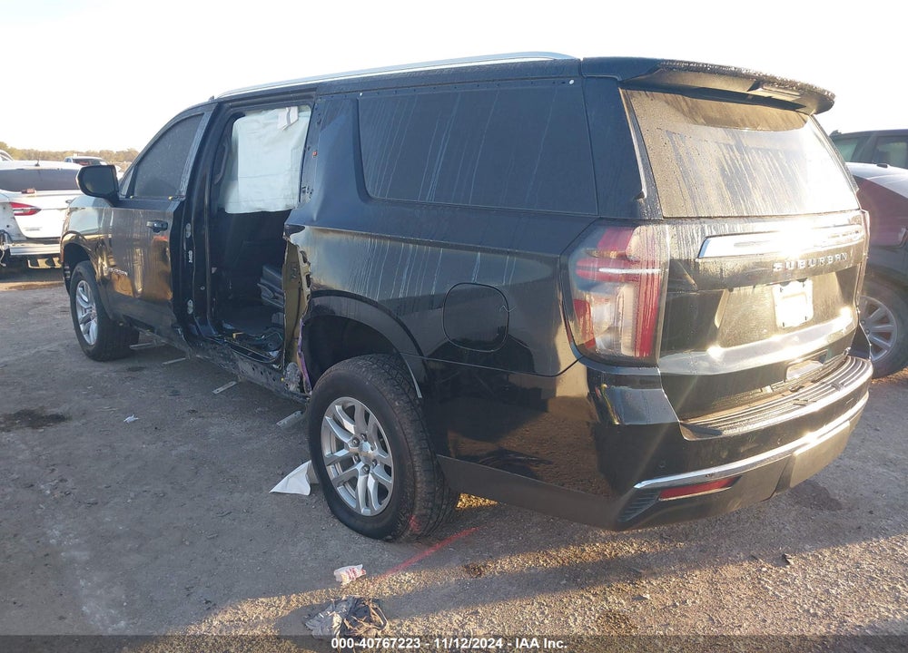 2022 CHEVROLET SUBURBAN 2WD LT VIN: 1GNSCCKD9NR225500