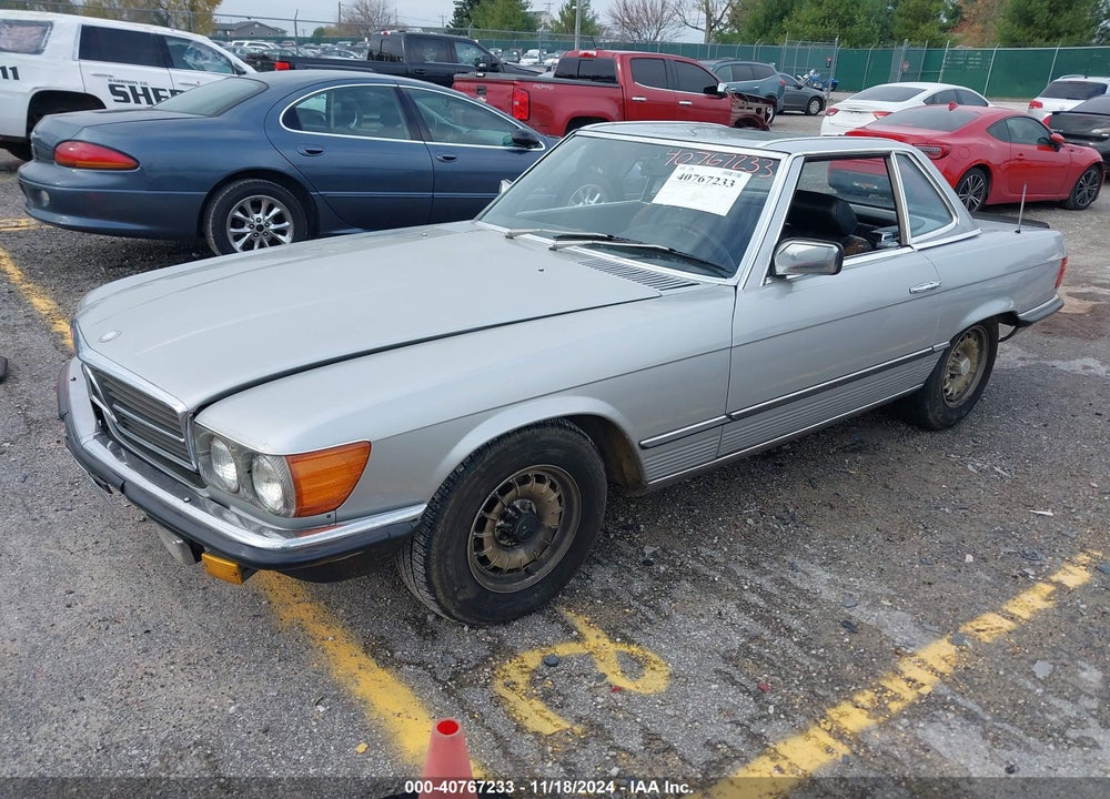 1982 MERCEDES-BENZ 280SL VIN: WDB10704212013999