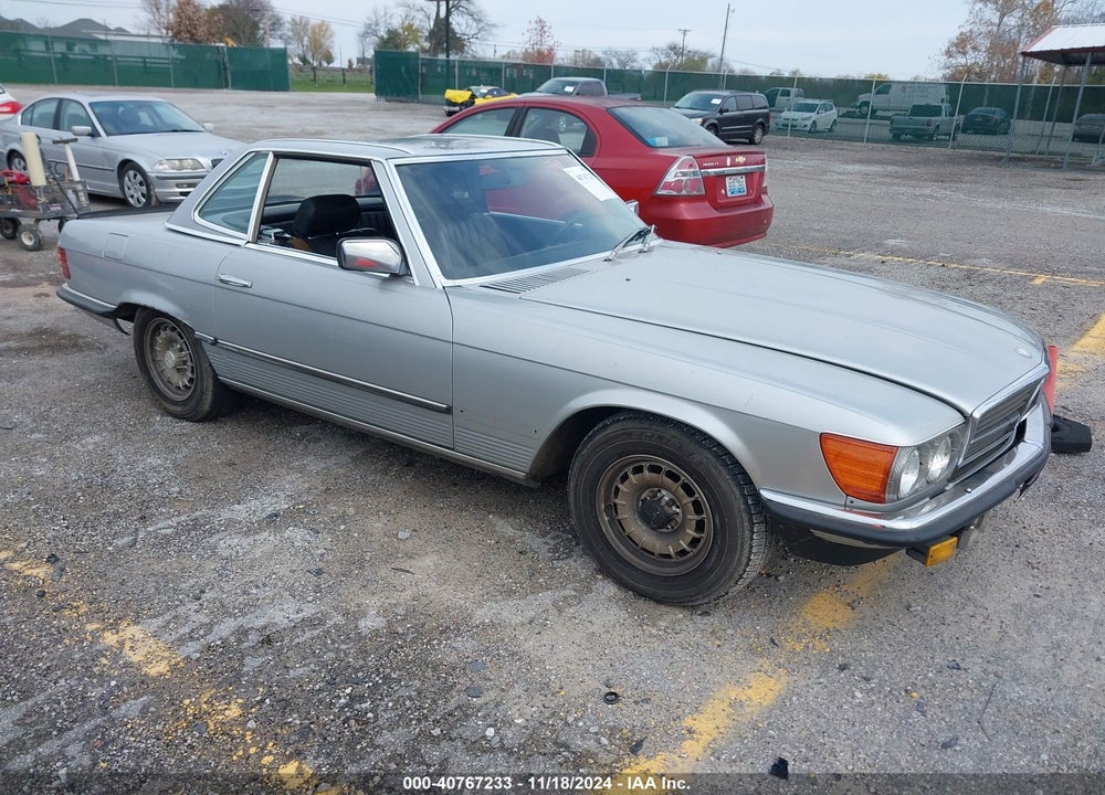 1982 MERCEDES-BENZ 280SL VIN: WDB10704212013999
