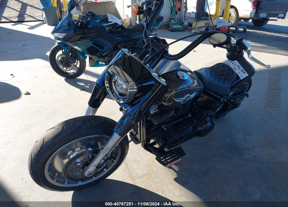 2018 HARLEY-DAVIDSON FLFB FATBOY VIN: 1HD1YFJ13JC031216