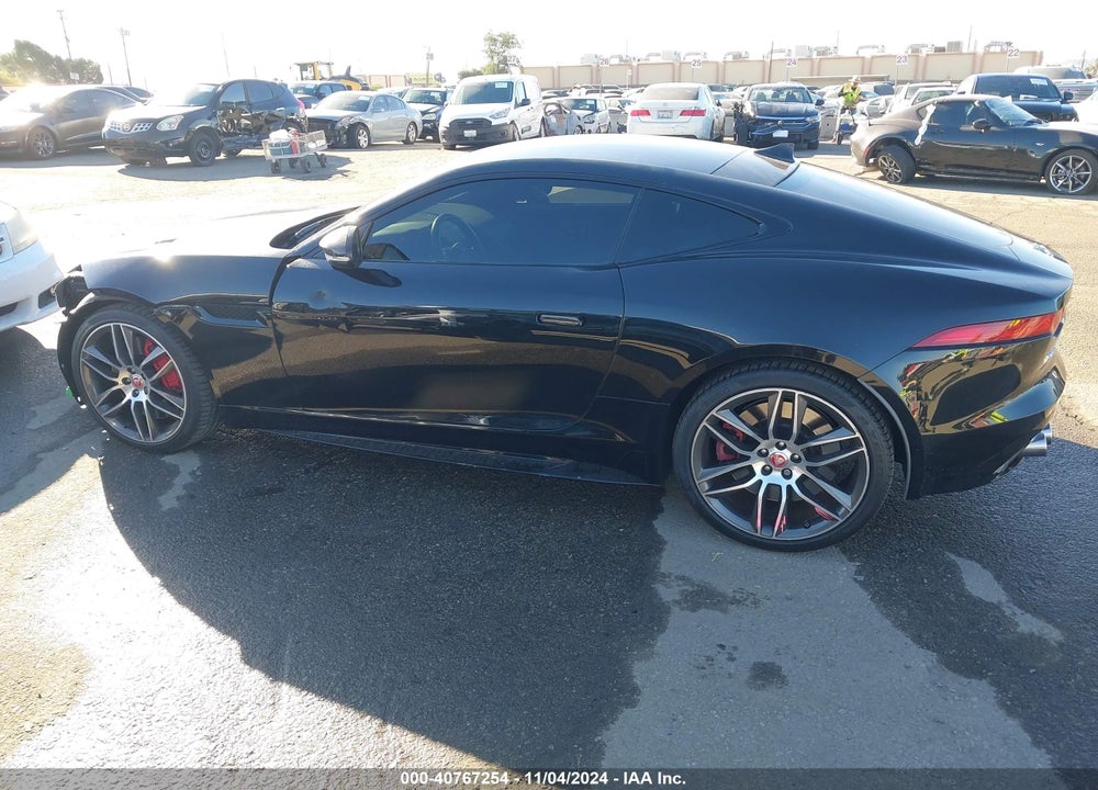 2016 JAGUAR F-TYPE R VIN: SAJWJ6DL8GMK32607