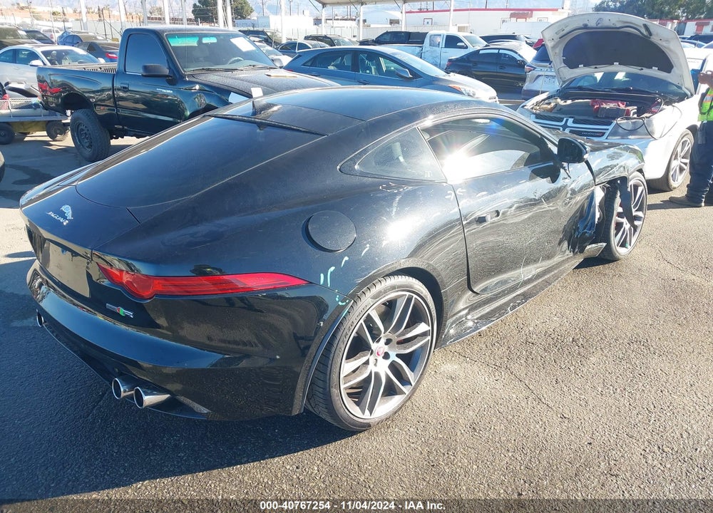 2016 JAGUAR F-TYPE R VIN: SAJWJ6DL8GMK32607
