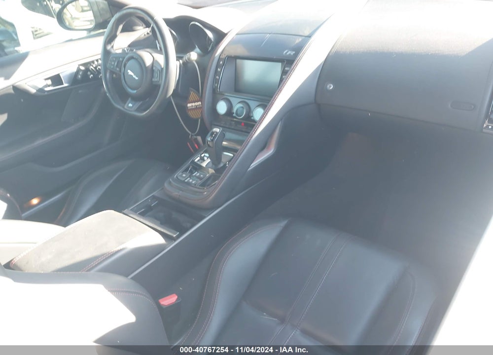 2016 JAGUAR F-TYPE R VIN: SAJWJ6DL8GMK32607