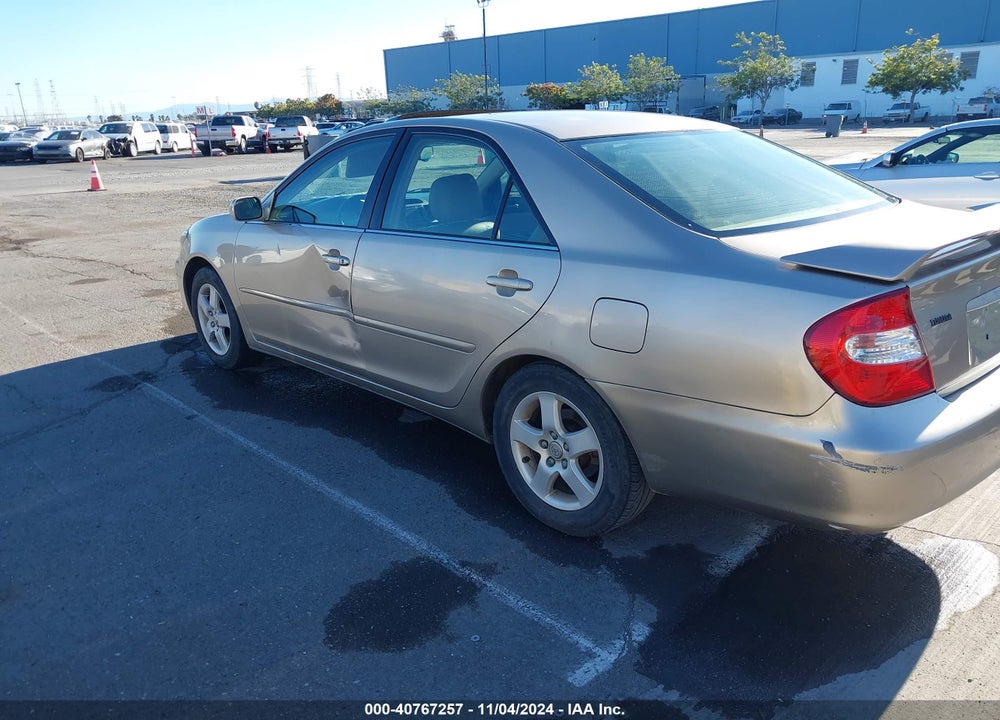 2002 TOYOTA CAMRY SE V6 VIN: JTDBF30K220041873