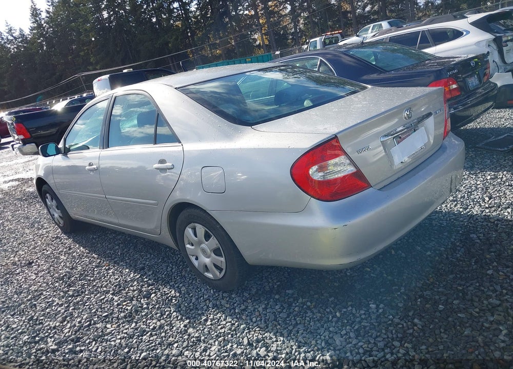 2004 TOYOTA CAMRY LE VIN: 4T1BE32K64U813556