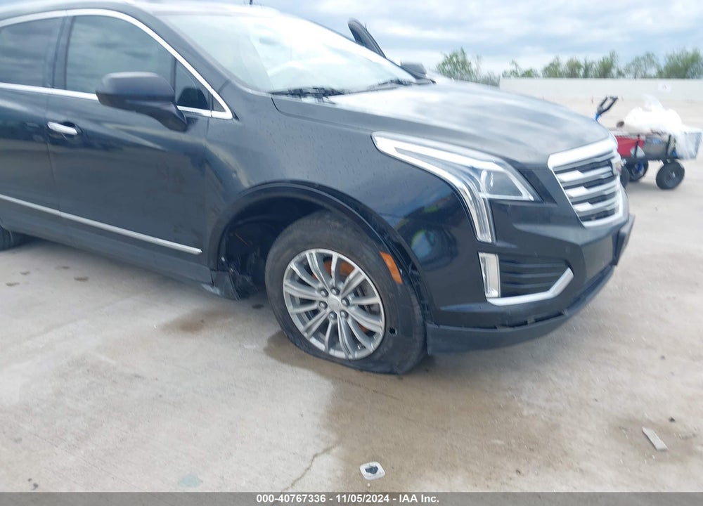 2017 CADILLAC XT5 LUXURY VIN: 1GYKNBRS0HZ320592