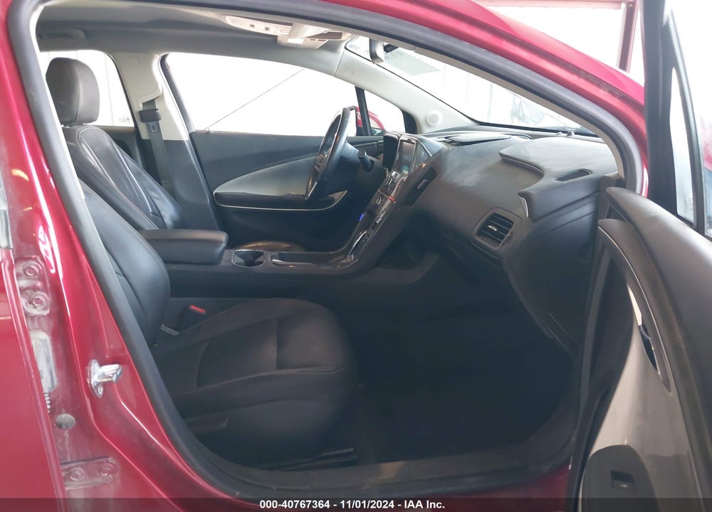 2011 CHEVROLET VOLT VIN: 1G1RD6E4XBU103456
