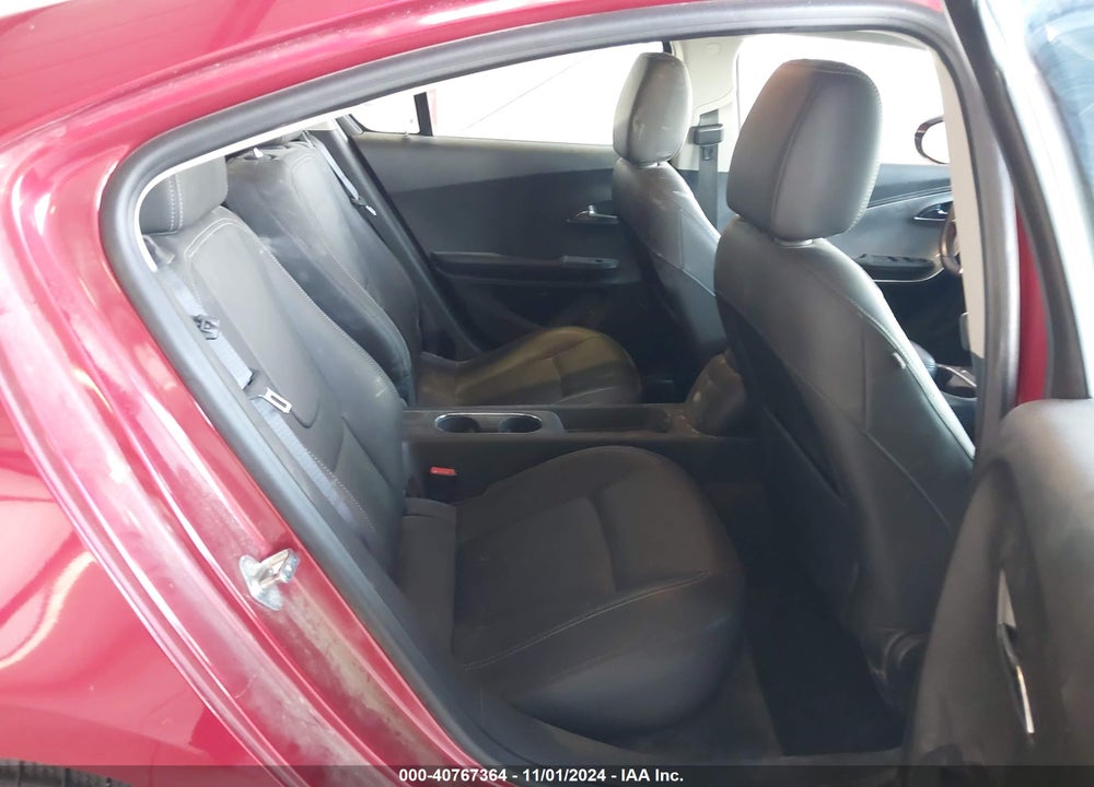 2011 CHEVROLET VOLT VIN: 1G1RD6E4XBU103456