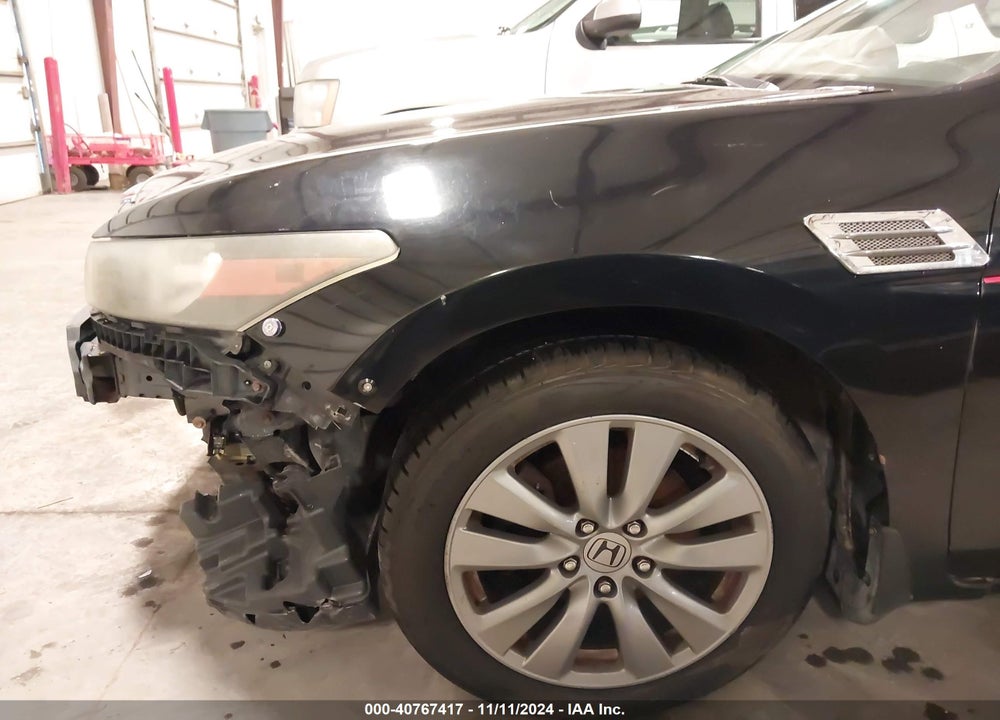 2008 HONDA ACCORD 2.4 EX-L VIN: 1HGCS12858A009512