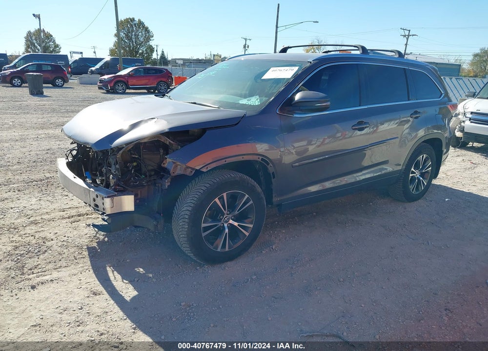 2016 TOYOTA HIGHLANDER XLE V6 VIN: 5TDJKRFH1GS310536