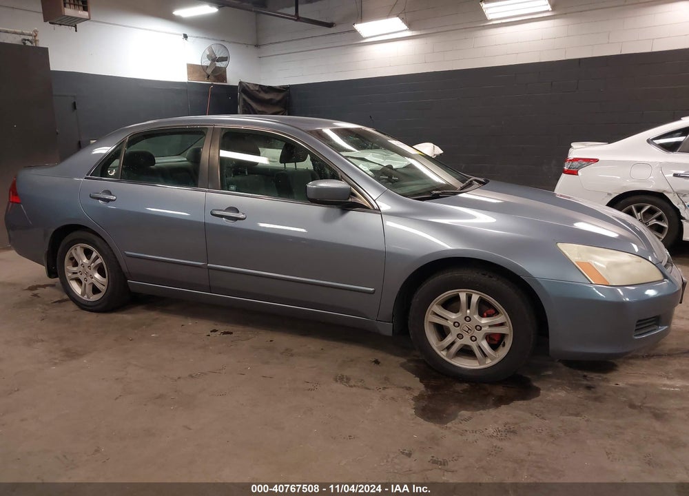 2007 HONDA ACCORD 2.4 SE VIN: 1HGCM56347A122088