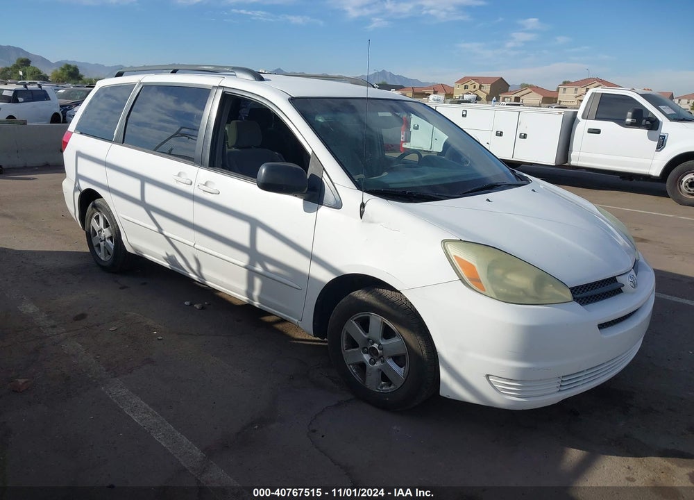 2004 TOYOTA SIENNA LE VIN: 5TDZA23C14S116199