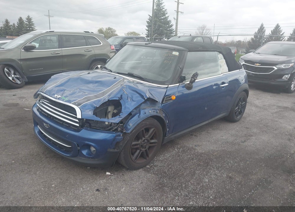 2013 MINI CONVERTIBLE COOPER VIN: WMWZN3C53DT135556