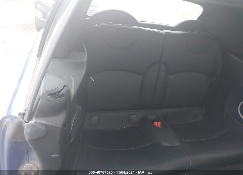 2013 MINI CONVERTIBLE COOPER VIN: WMWZN3C53DT135556